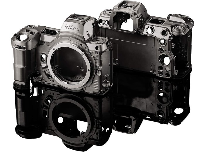 Nikon Z 7II with Zoom Lens | Ultra-high Resolution Full-Frame mirrorless Stills/Video Camera with 24-70mm f/4 Lens | Nikon USA Model