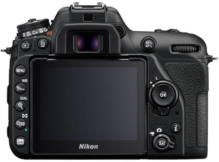 Nikon D7500 20.9MP DSLR Camera with AF-S DX NIKKOR 18-140mm f/3.5-5.6G ED VR Lens, Black
